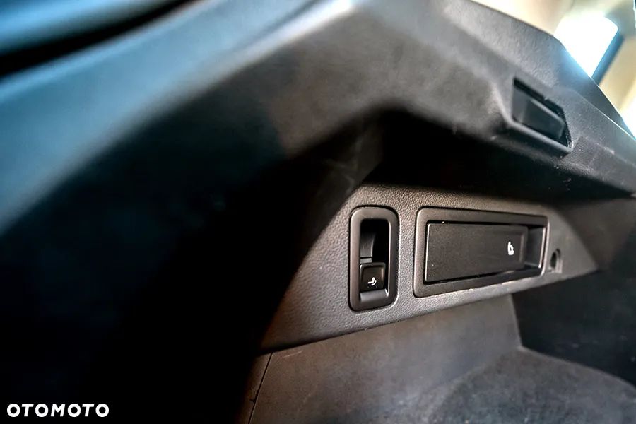 Volkswagen Tiguan 2.0 TDI 4Mot Sport&Style DSG - 38