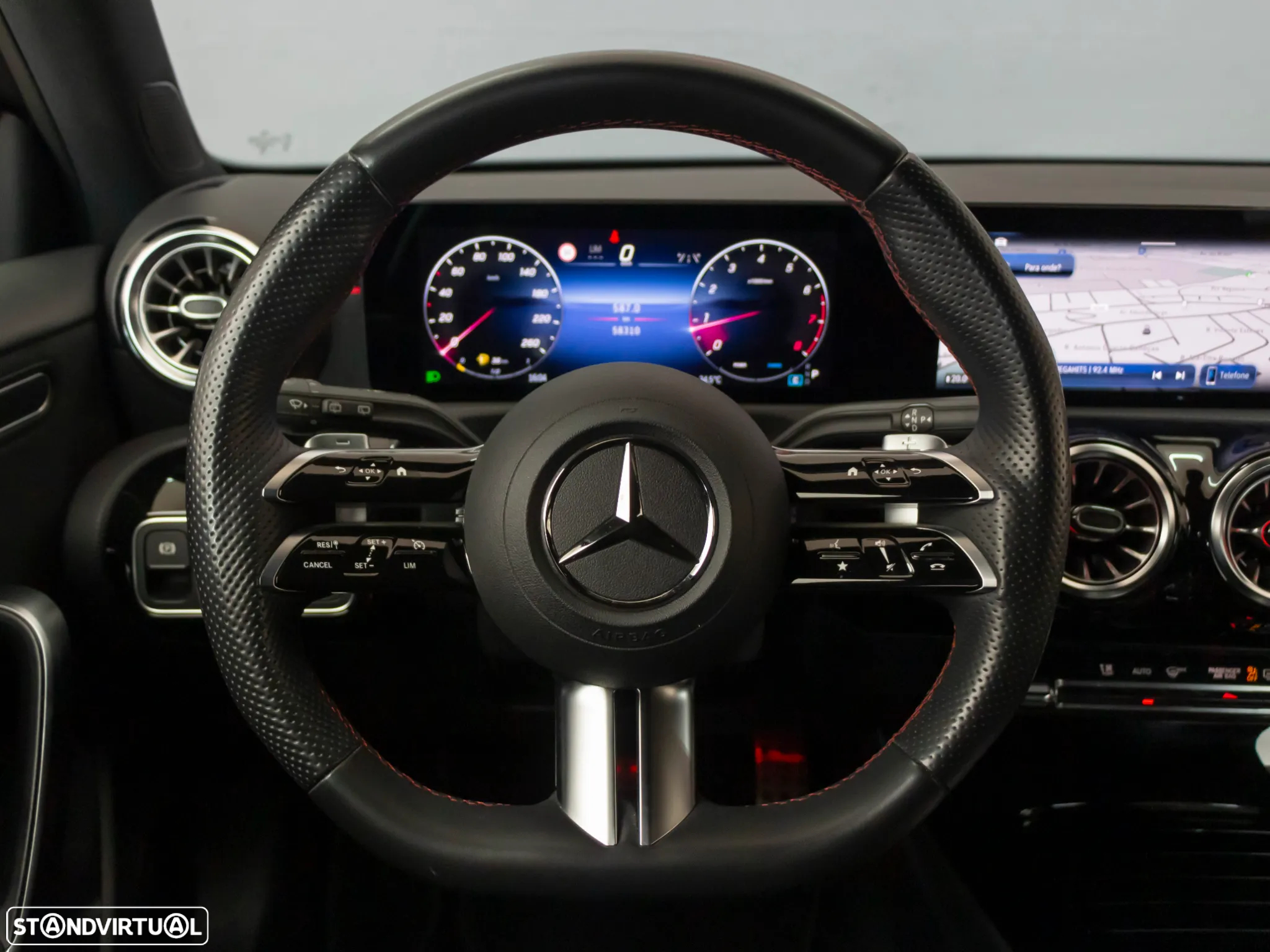 Mercedes-Benz A 200 AMG Line Aut. - 22