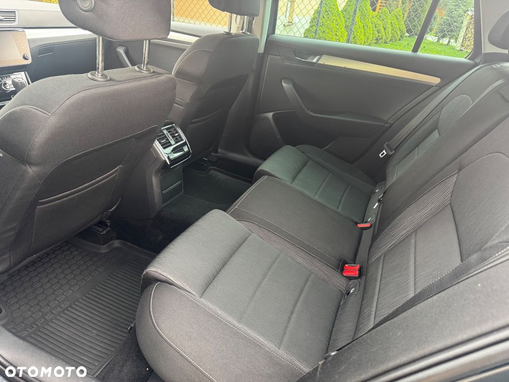 Skoda Superb 2.0 TDI Style DSG7 - 7