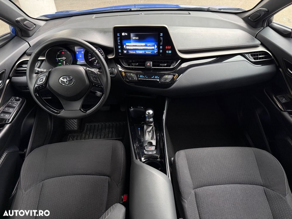Toyota C-HR - 7