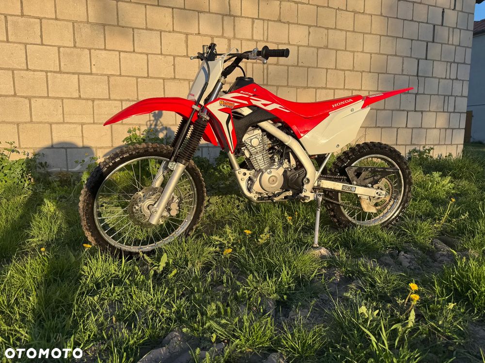 Honda CRF - 1