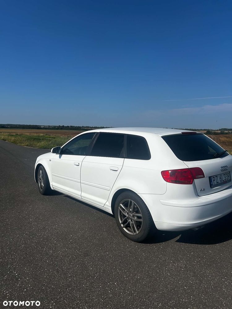 Audi A3 Sportback 1.9 TDI Ambiente - 3