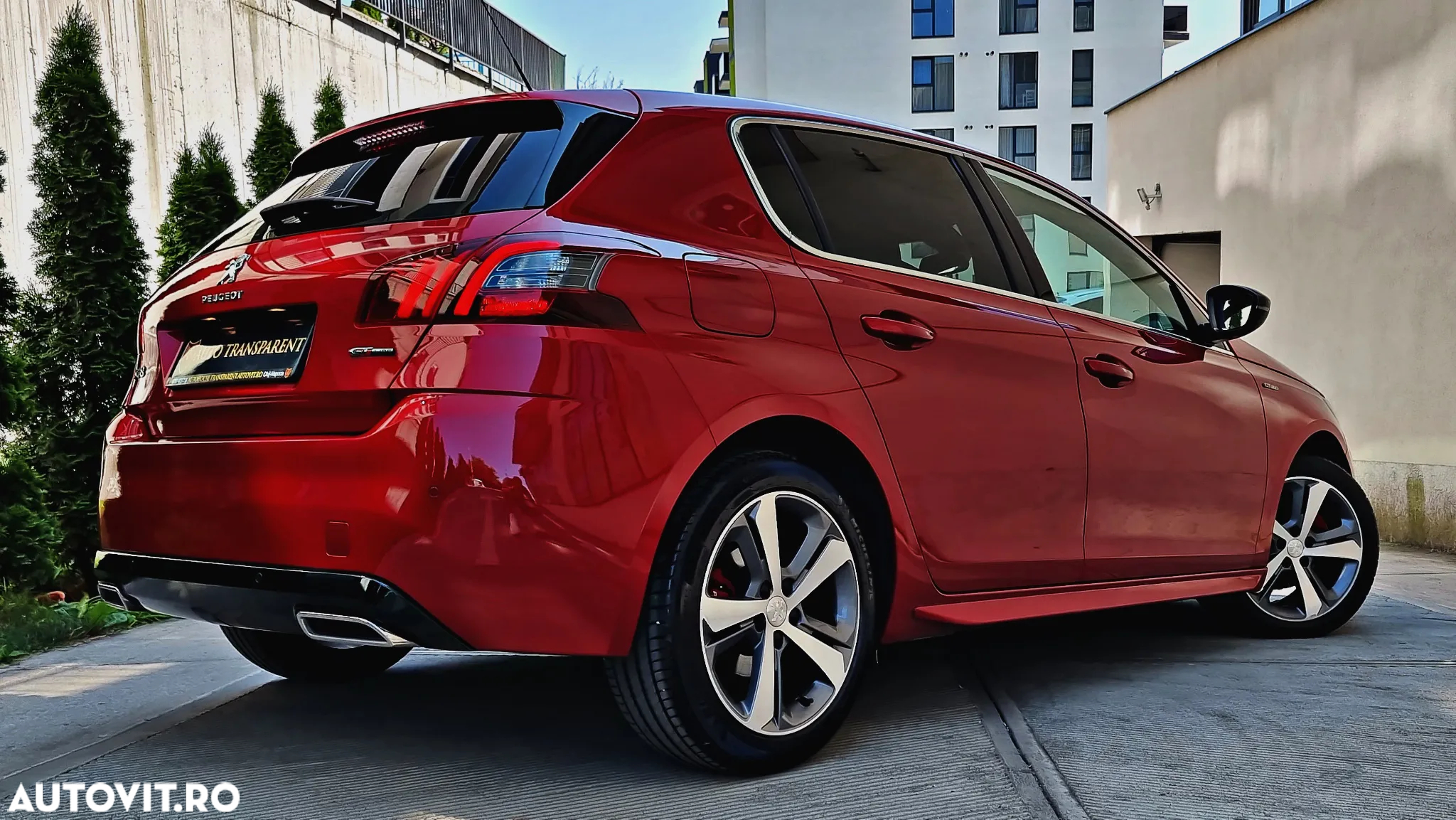 Peugeot 308 1.2L PureTech 130 S&S EAT8 GT - 6