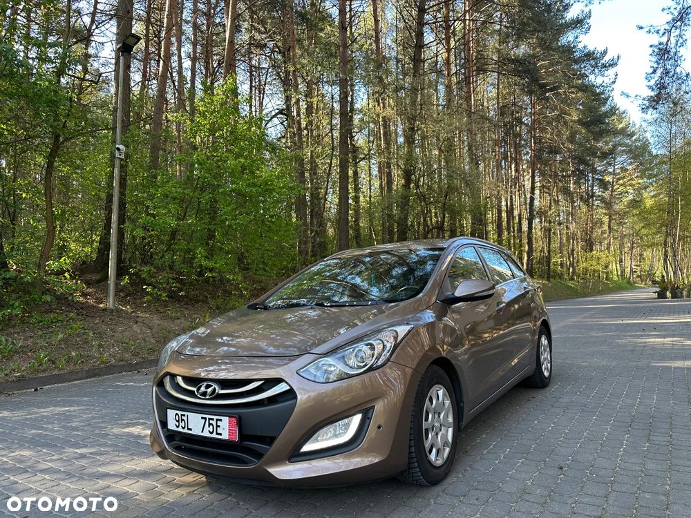 Hyundai i30 1.6 CRDi BlueDrive Go - 1