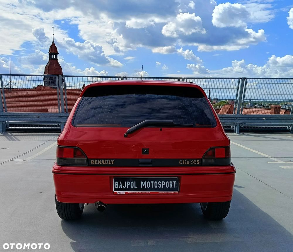 Renault Clio - 7
