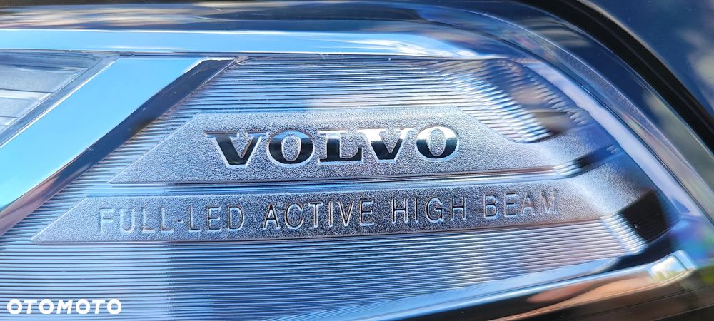 Volvo XC 90 T6 AWD R-Design - 34