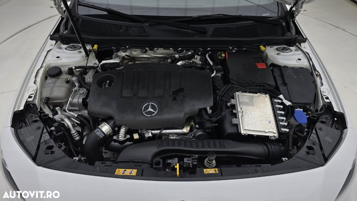 Mercedes-Benz A - 24