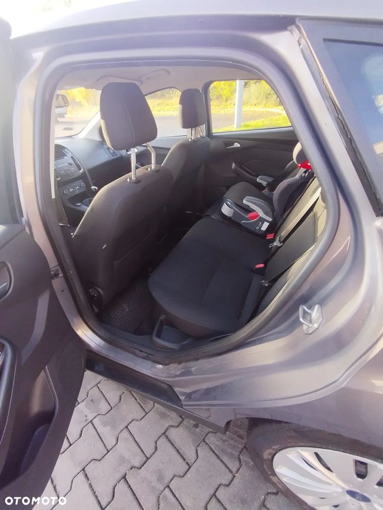 Ford Focus 1.0 EcoBoost Trend ASS - 10