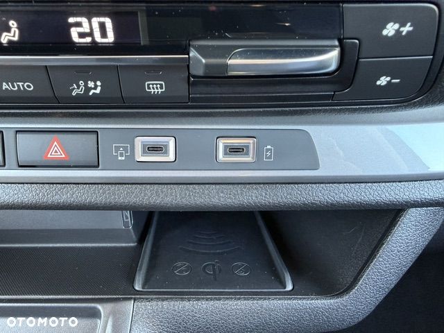 Peugeot Traveller 2.0 BlueHDi Long Business EAT8 - 26