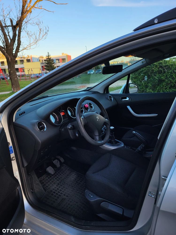 Peugeot 308 - 9