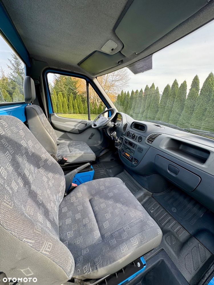 Mercedes-Benz Sprinter - 7