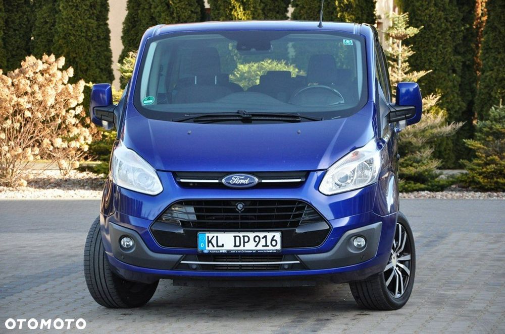 Ford Tourneo Custom - 2