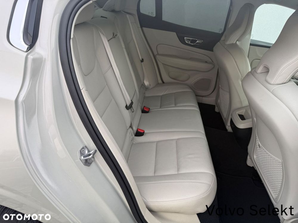 Volvo S60 - 34