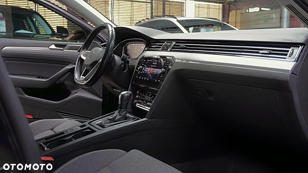Volkswagen Passat 2.0 TDI EVO Business DSG - 15