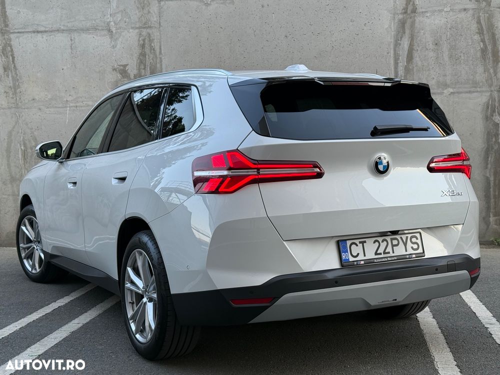 BMW X3 xDrive20i AT - 3