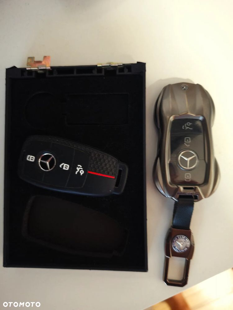 Mercedes-Benz Klasa E 200 9G-TRONIC - 14