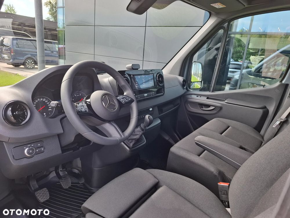 Mercedes-Benz Sprinter 315 CDI Furgon PRO długi 4325 mm L3H2 - 16