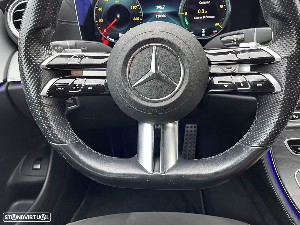 Mercedes-Benz E 220 d AMG Line - 17