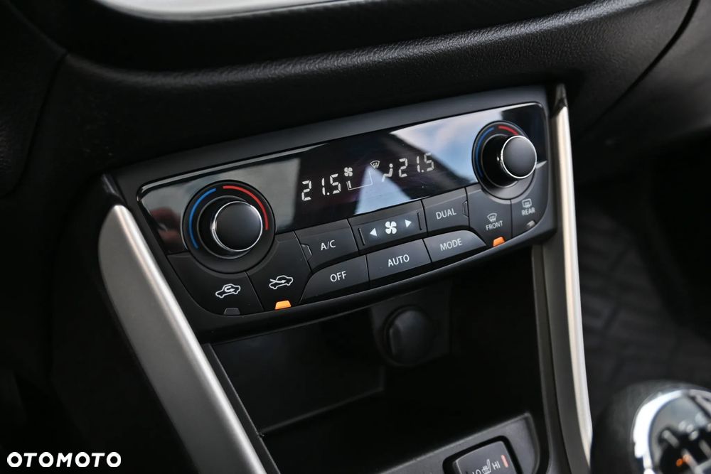 Suzuki SX4 S-Cross 1.6 DDiS Premium 4WD - 36