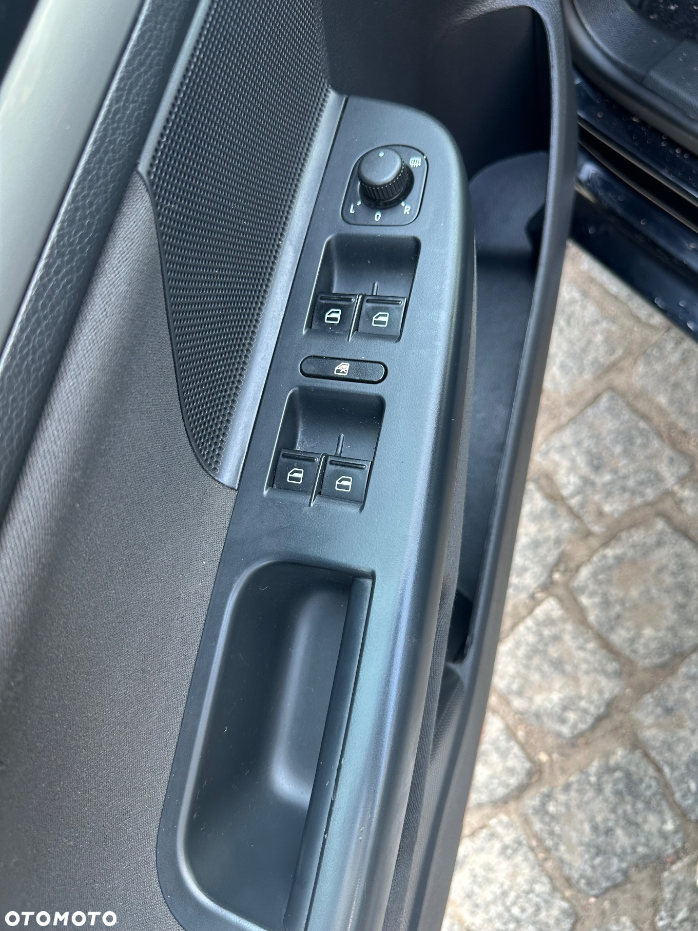 Volkswagen Golf - 16