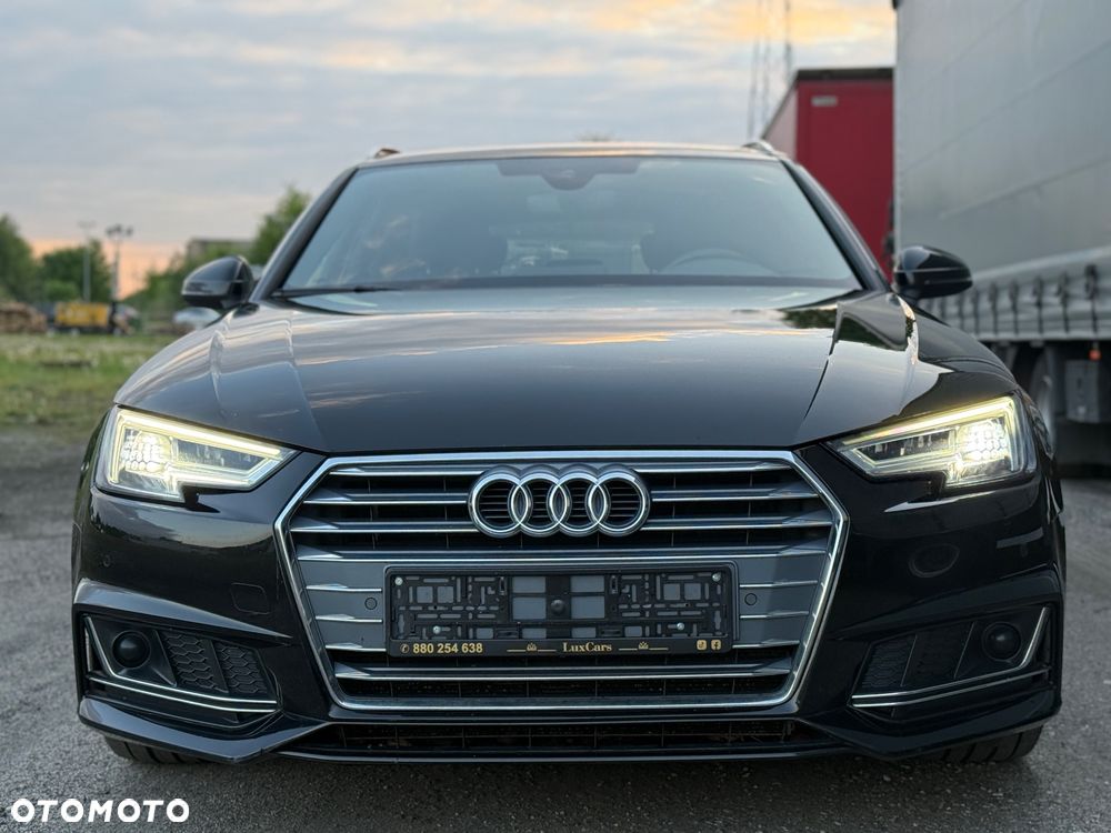 Audi A4 Avant 2.0 TDI Sport S tronic - 36