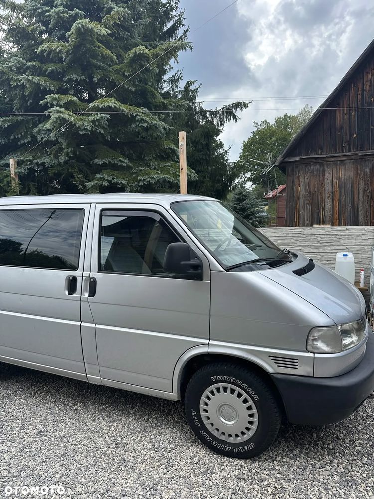 Volkswagen Transporter - 4