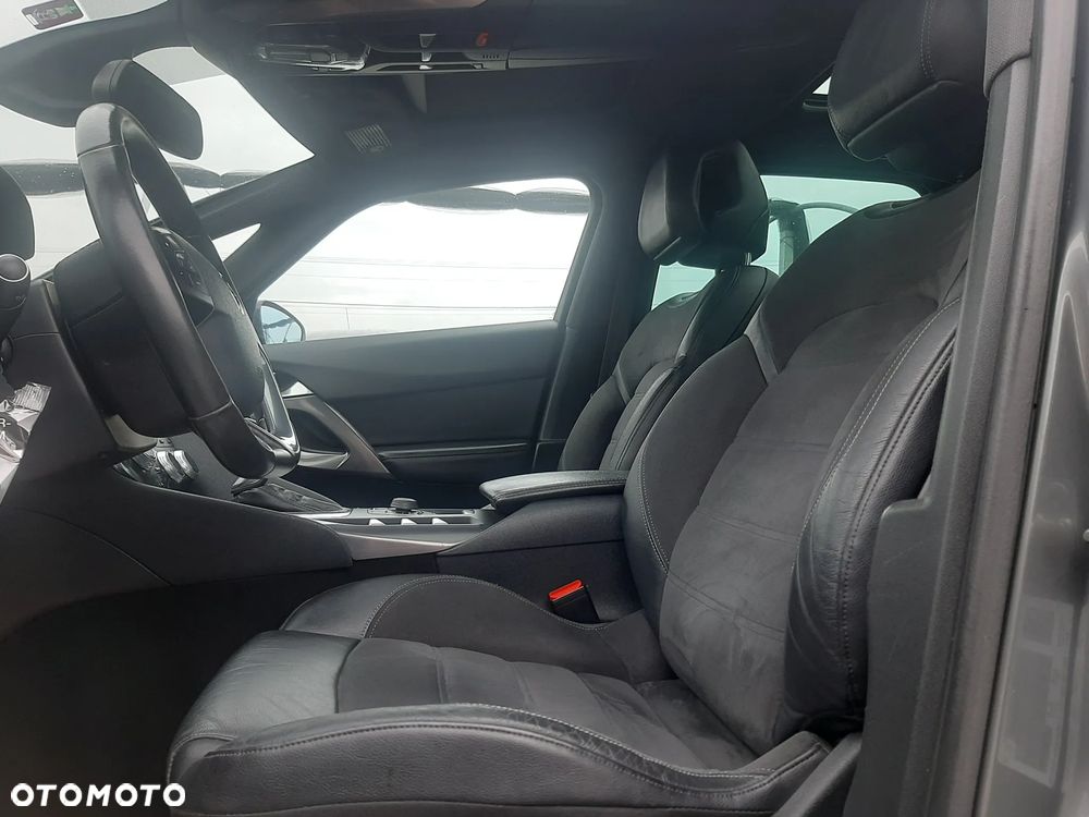 Citroën DS5 HDi 165 Business - 13