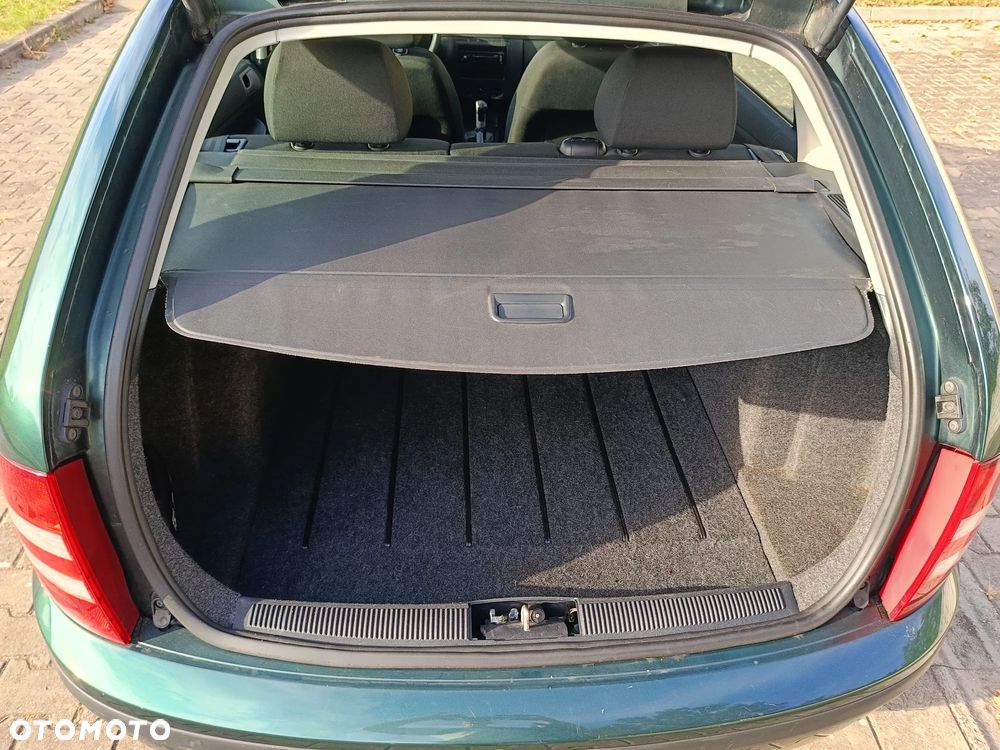 Skoda Fabia 1.4 16V Style Edition - 16