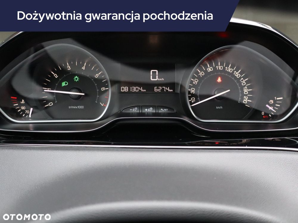 Peugeot 208 - 13