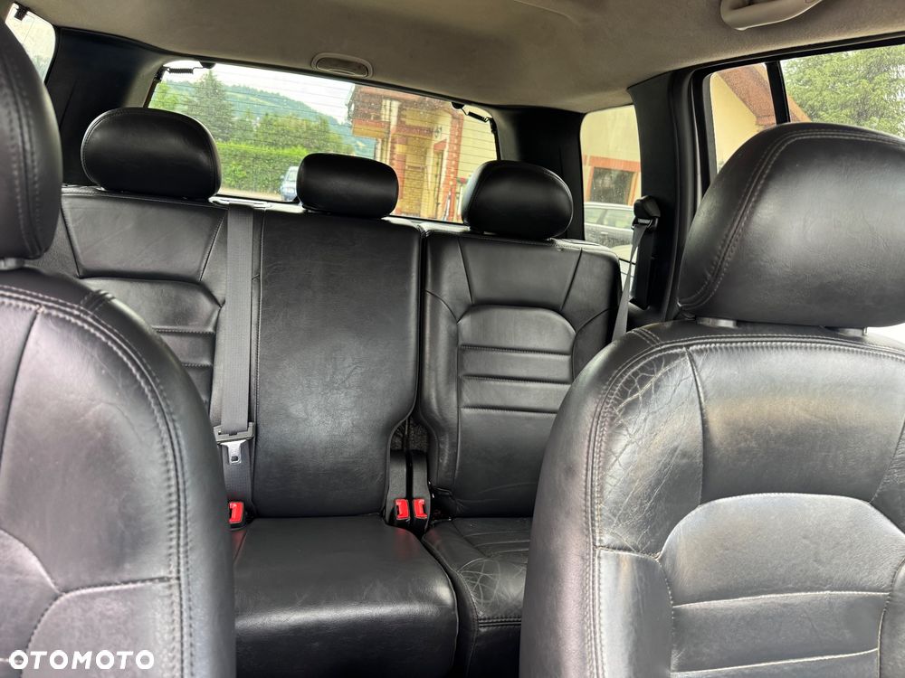 Jeep Cherokee - 16