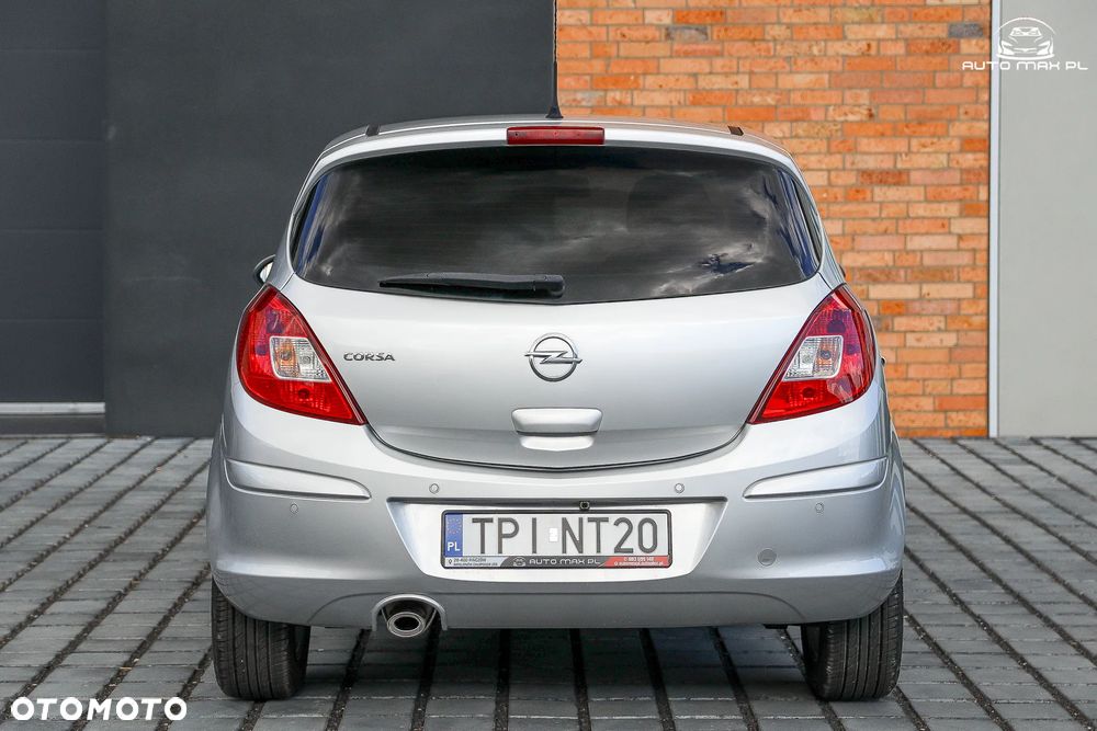 Opel Corsa 1.4 16V Satellite - 6