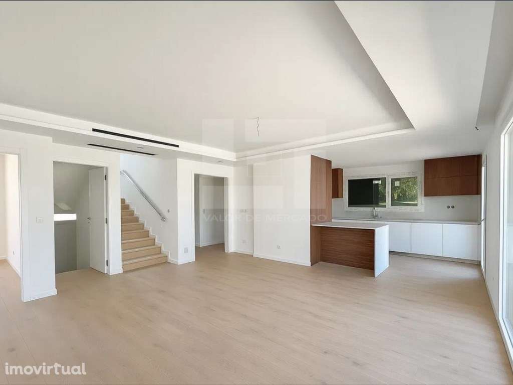 Moradia Nova em Condomínio Exclusivo - Manique, Cascais - Grande imagem: 2/3