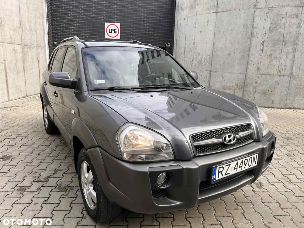 Hyundai Tucson 2.0 CRDi Premium 2WD - 12