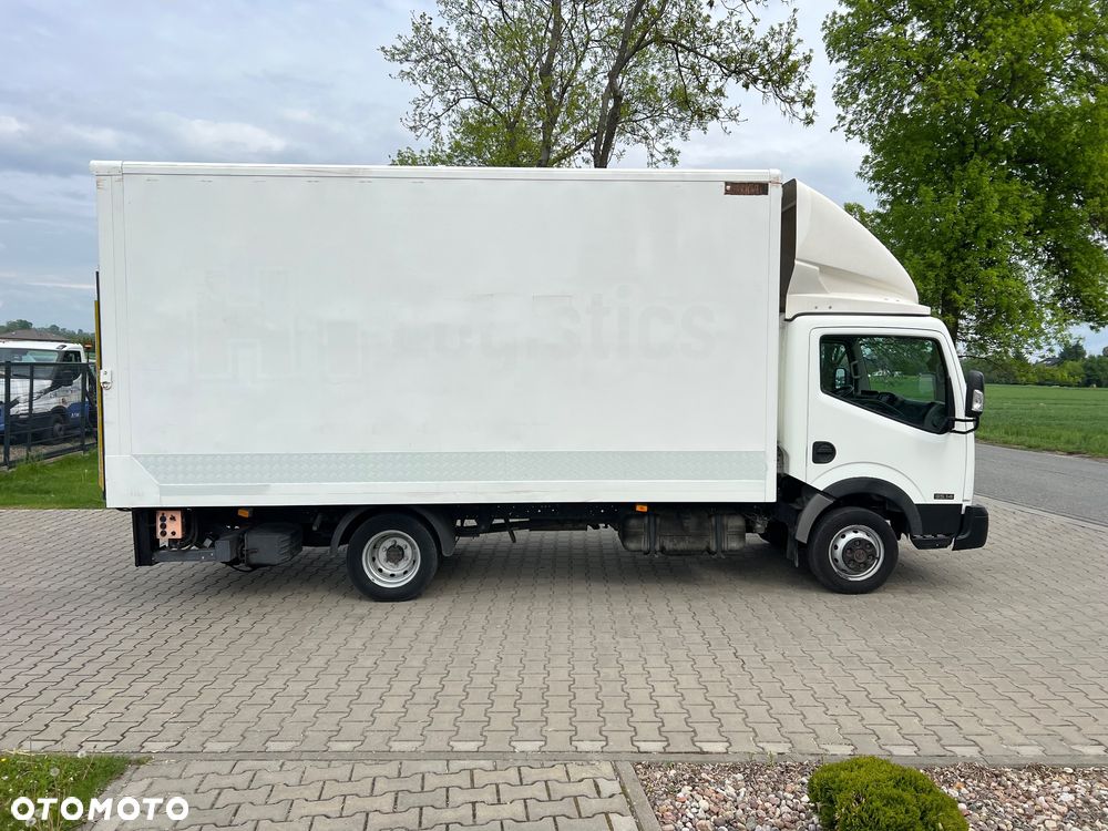 Nissan NT 400 CABSTAR - 4