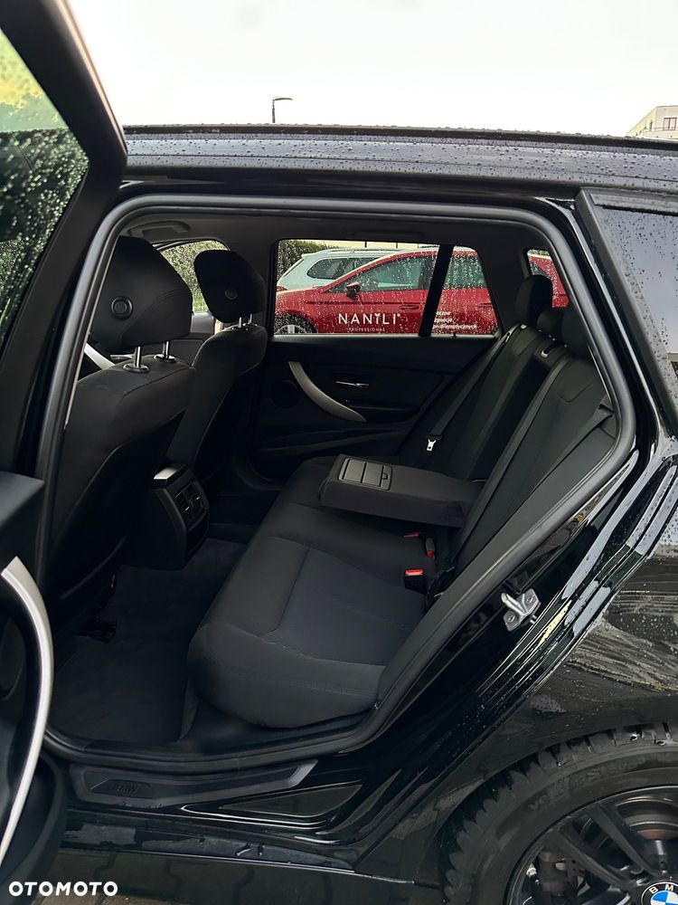 BMW Seria 3 - 29