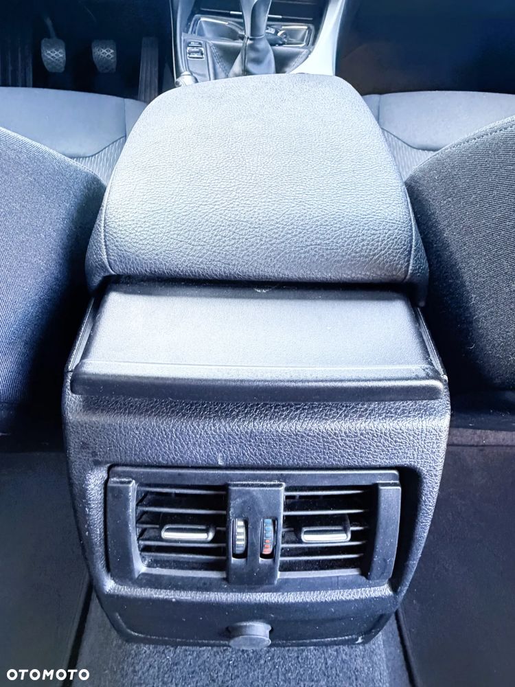 BMW Seria 1 118d DPF Edition Lifestyle - 18