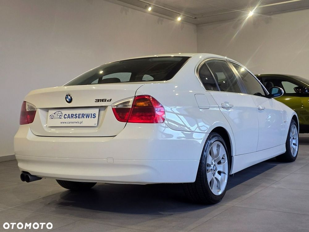 BMW Seria 3 - 10