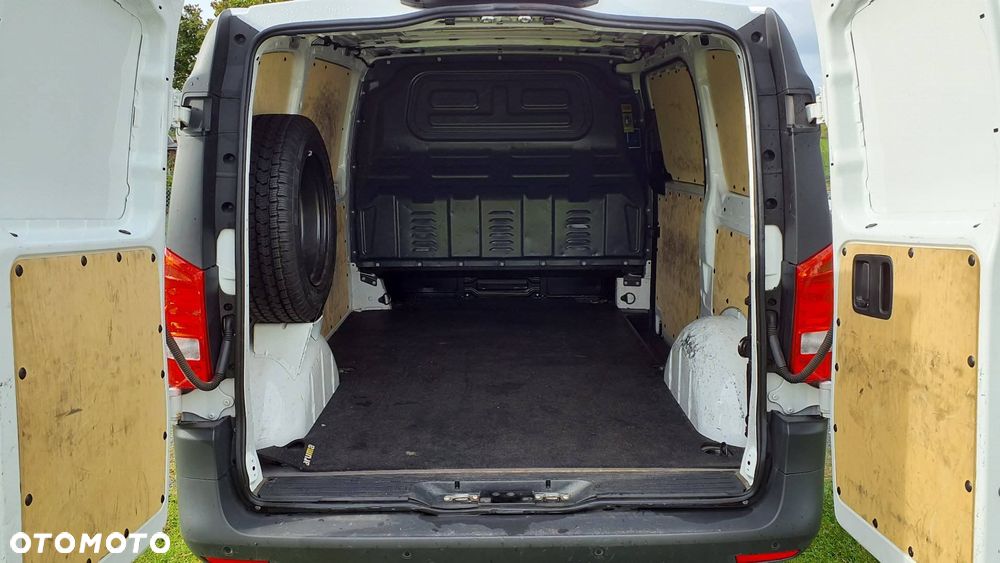 Mercedes-Benz Vito Furgon 114 CDI kompakt FWD - 8