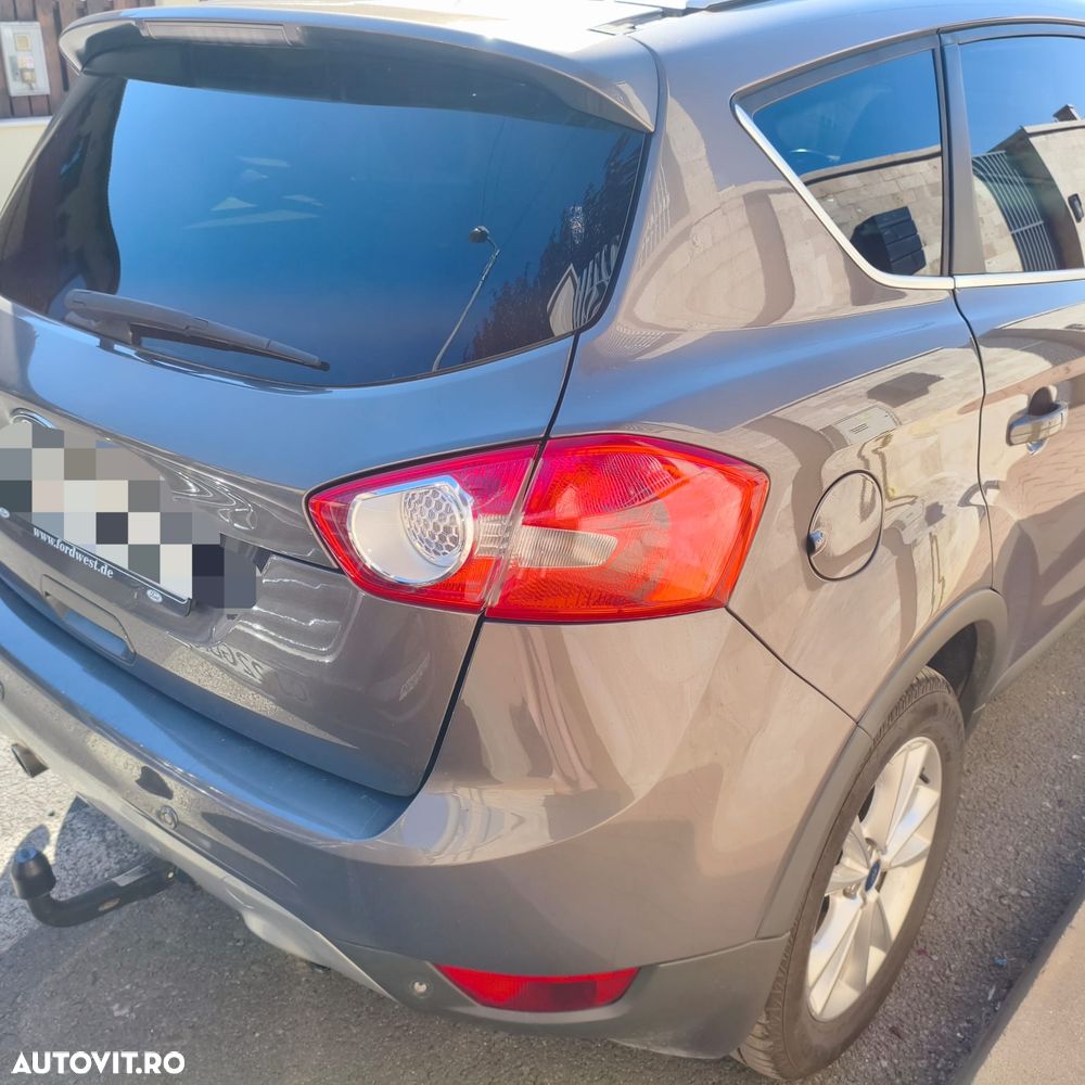 Ford Kuga 2.0 TDCi 4WD Titanium - 3