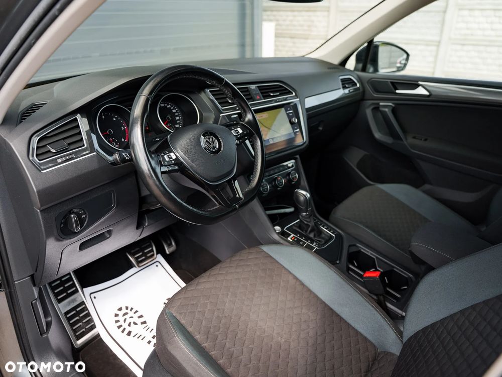 Volkswagen Tiguan 2.0 TDI SCR DSG IQ.DRIVE - 18