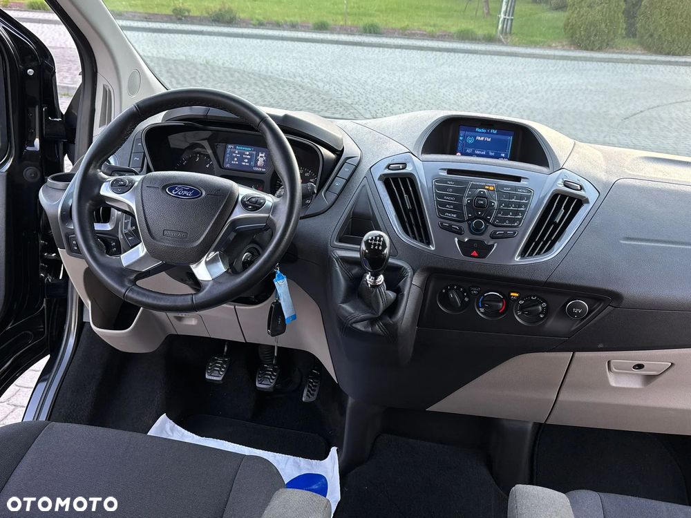 Ford Tourneo Custom 2.0 EcoBlue L2 Titanium - 13