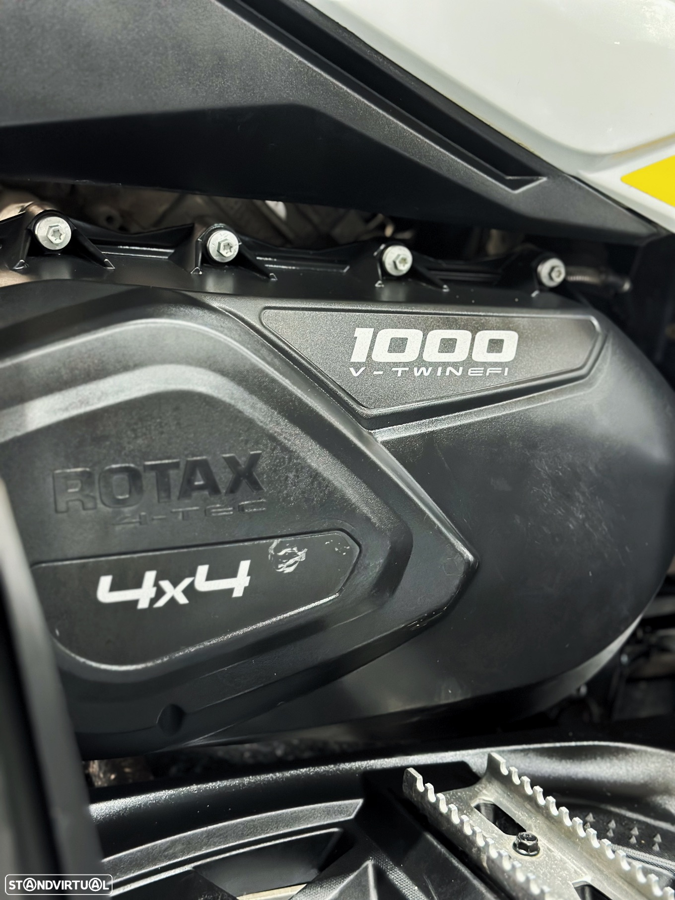 Can-Am Renegade 1000 XXC - 11