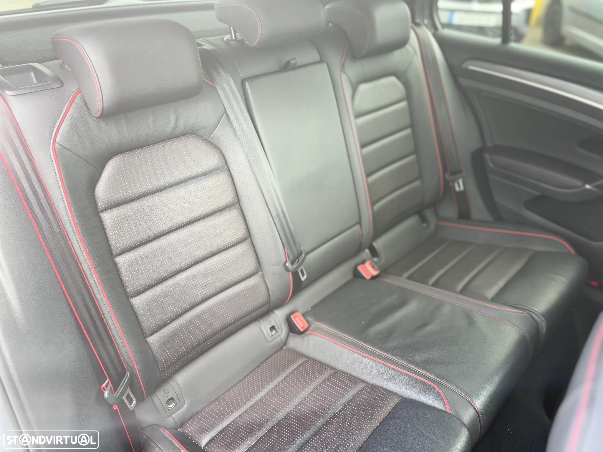 VW Golf 2.0 TSI GTi TCR DSG - 12