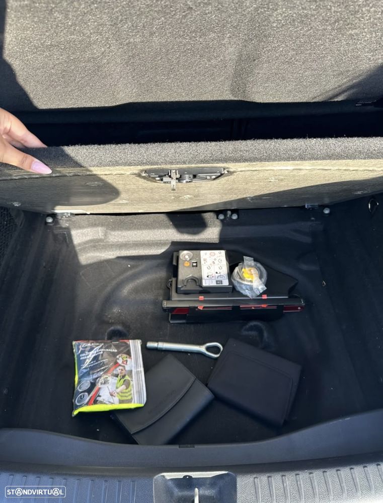 Mercedes-Benz GLA 180 CDI - 14