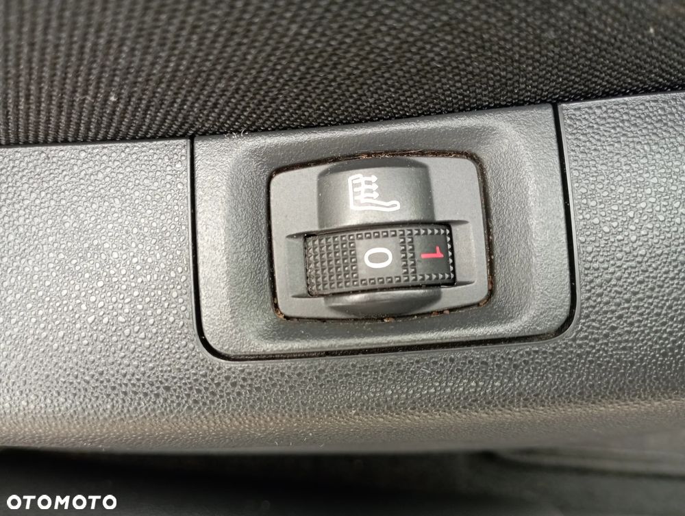 Citroën C3 Pure Tech 82 SHINE - 17