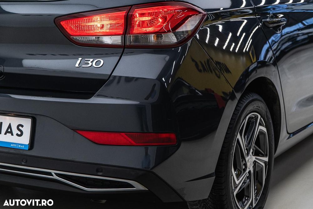 Hyundai i30 Wagon 1.5 110CP M/T Highway - 37