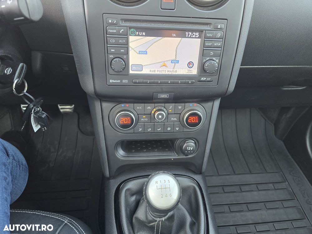 Nissan Qashqai 1.5 dCi DPF 360 - 9