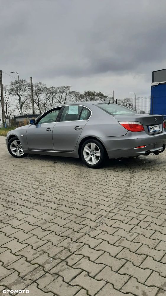 BMW Seria 5 520d Touring - 18