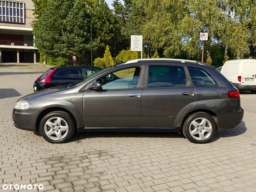 Fiat Croma 1.9 JTD Dynamic - 2