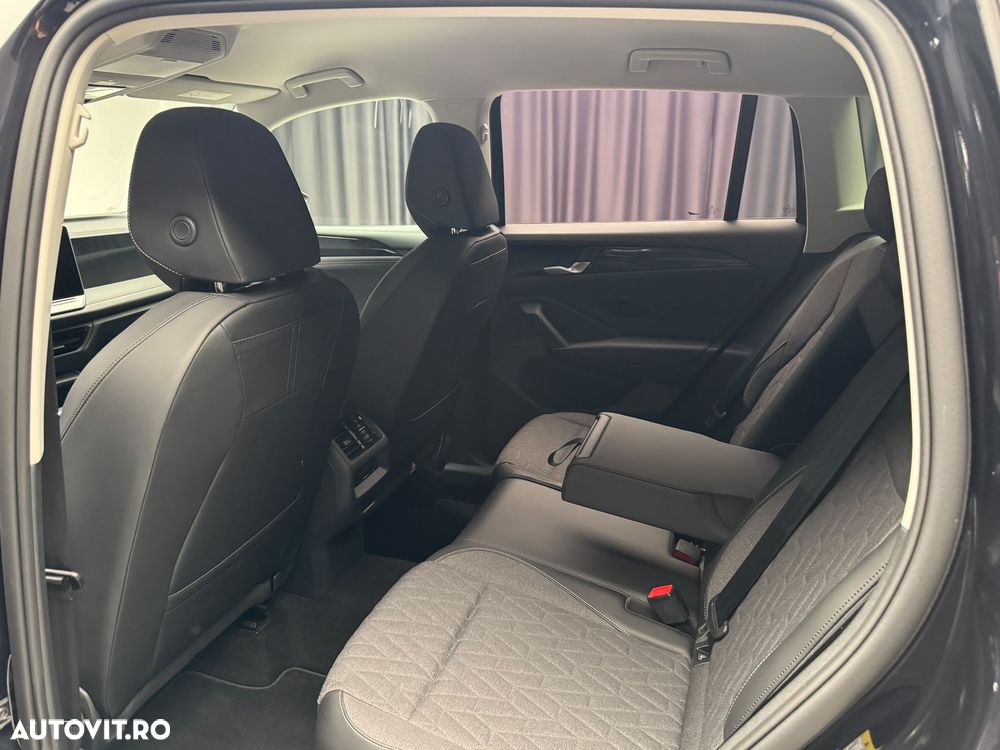 VOLKSWAGEN Tiguan 2024 — imagine 25